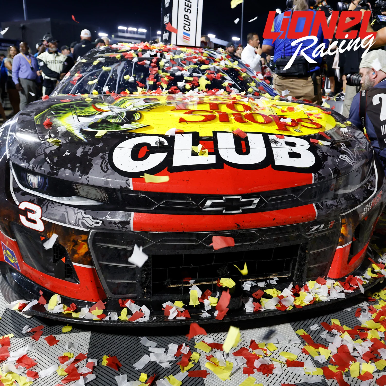 Austin Dillon / Richard Childress Dual Autographed Richmond Race Win 1:24 Standard 2025 Diecast Car - Image 4