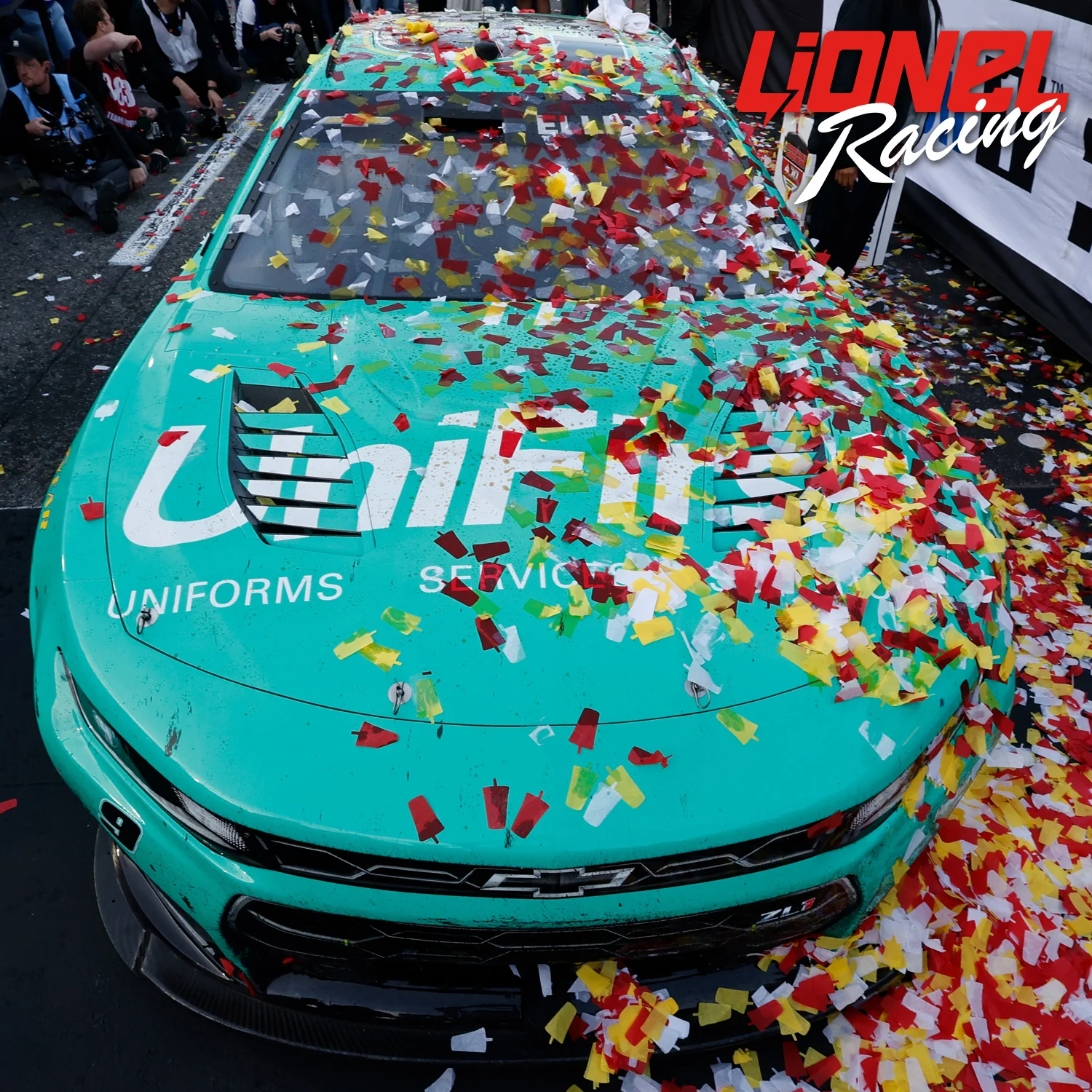 Chase Elliott ELITE Martinsville Race Win 1:24 2026 Diecast Car Preorder - Currently Projected November - Image 5