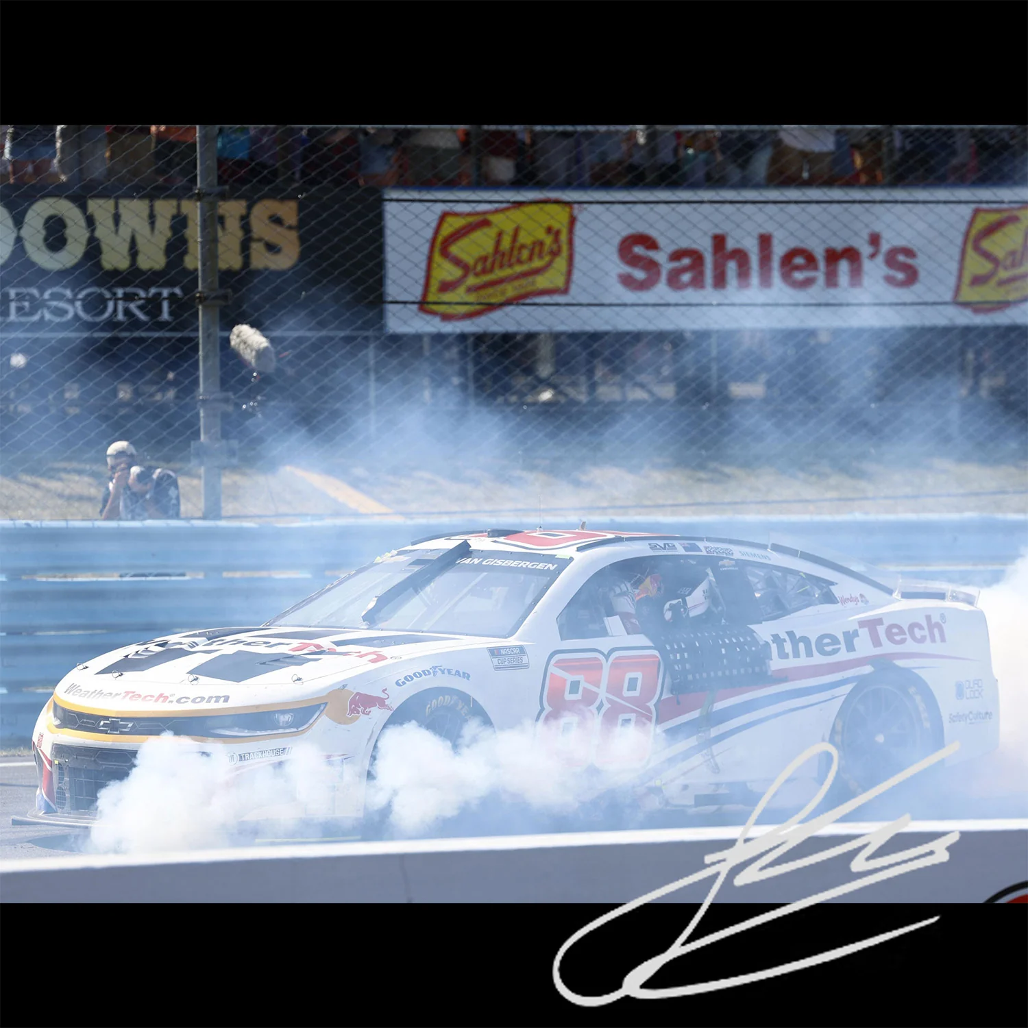 Shane van Gisbergen Autographed Watkins Glen Race Win 1:24 Standard 2025 Diecast Car Preorder - Currently Projected October - Image 2